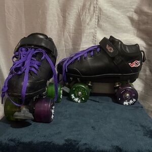 Crazy 8 Black Roller Shoes with Purple Laces